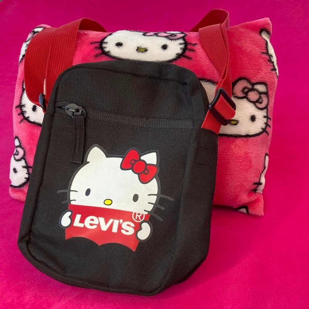 Sanrio Hello Kitty x Levi's Collection Shoulder Crossbody Bag